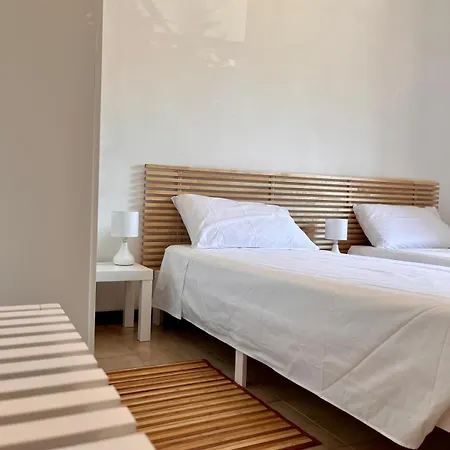 3 Guest house